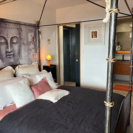 T3 Luxe, Vue Mer-piscine, A Pied Apartment